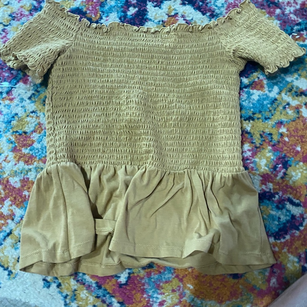 American eagle off the shoulder shirt